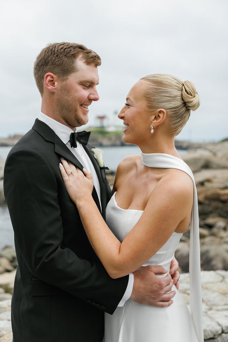 Bride and groom vineyard